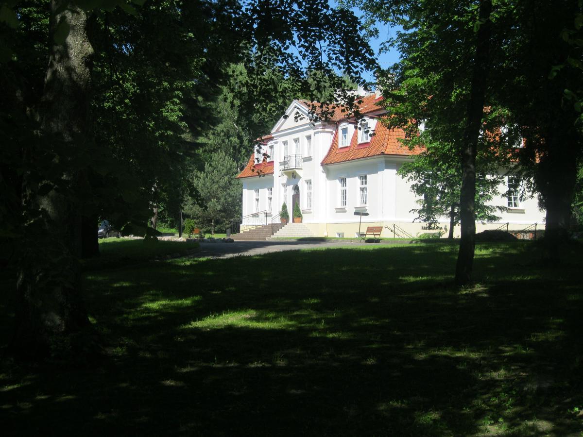 קאוצ'ן Hotel Ksiezycowy Dworek מראה חיצוני תמונה